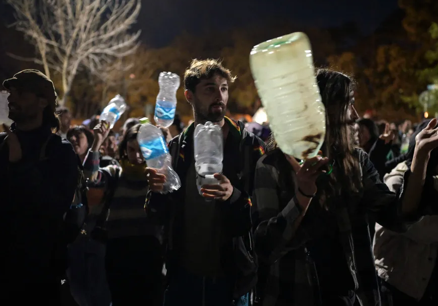 Two Billion People Without Safe Drinking Water — If Only They Had Placed an Order!